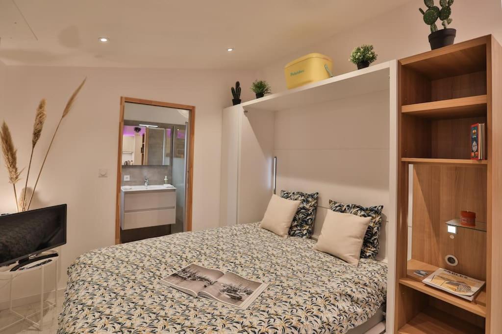 Tiny Studio Terrasse, Hypercentre La Plage A 2 Pas ! Les Sables-dʼOlonne Екстериор снимка
